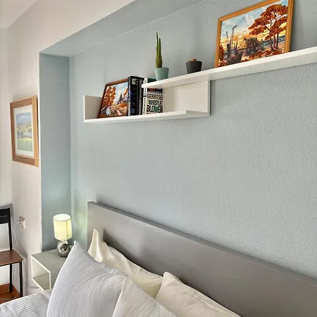 Apartment Aquamarina Sea View *